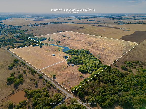 3rd image of 276123 E 1790th Rd