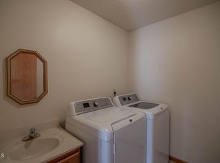 715 Brome Loop, Bismarck, ND 58503