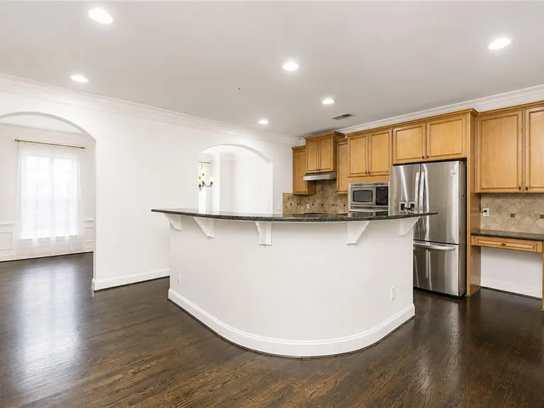 9034 Woodland Trl — Photo 8