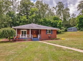 1555 Harvey Run Rd, Freedom, PA 15042