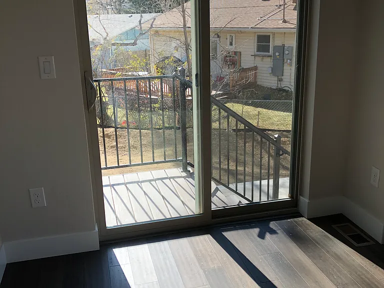 1407 Rogers Ct — Photo 12