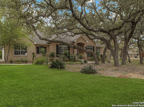 4th image of 537 Rose Branch Dr