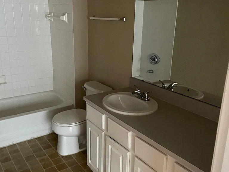 13703 Richmond Park Dr N #2806 — Photo 10