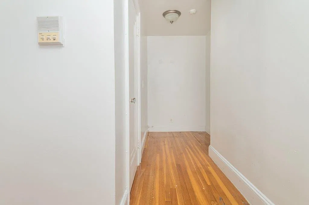 1 bed, 580 sqft, $3,150 — Photo 3