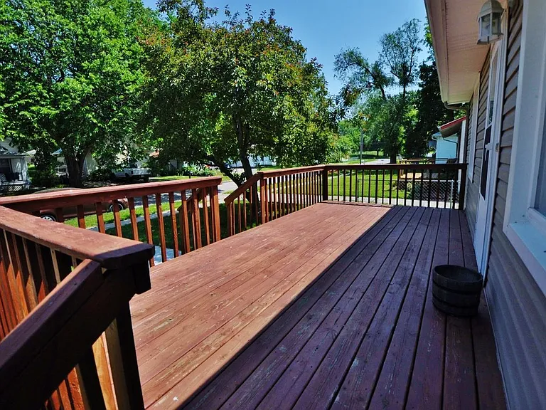 3259 Potter St — Photo 3