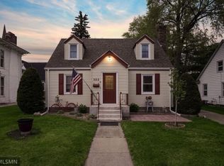 322 6th St NW, Faribault, MN 55021