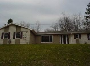 16395 Dixon Rd, Petersburg, MI 49270