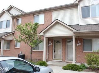21054 Flora St, Roseville, MI