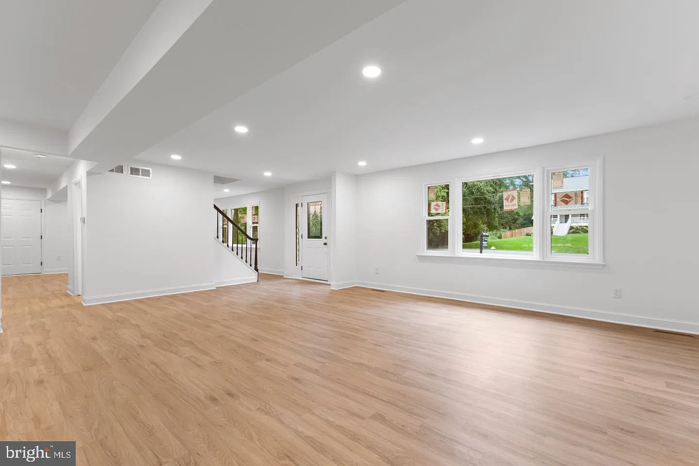 5 bed, 3.5 bath, 3580 sqft, $5,500 — Photo 4