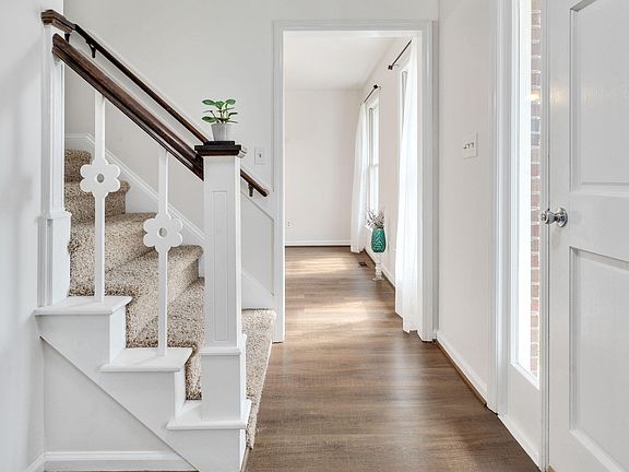 5th image of 9205 Tree Meadow Ln