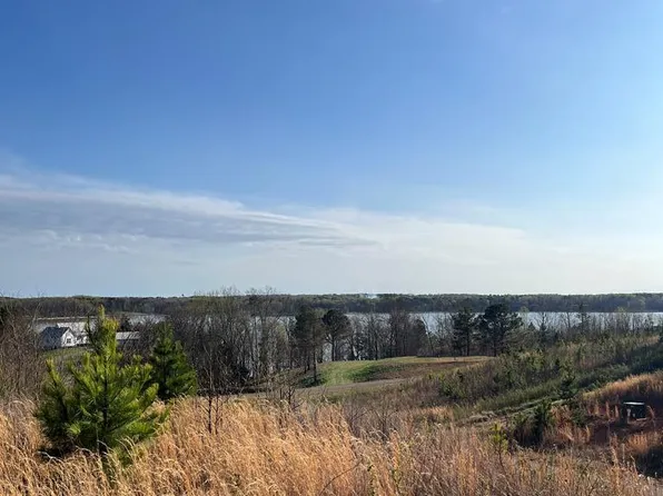 21 Belle Grove Dr, Esmont, VA 22937