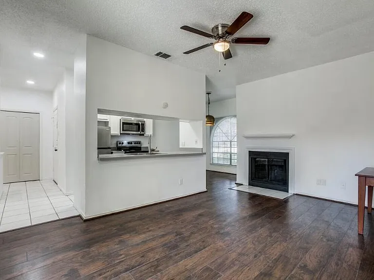 9747 Whitehurst Dr #136 — Photo 2