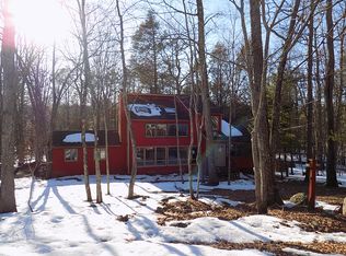 #4272 Woodacres Dr, EAST STROUDSBURG, PA 18301