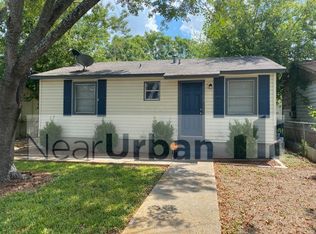 704 Chickering Ave, San Antonio, TX 78210