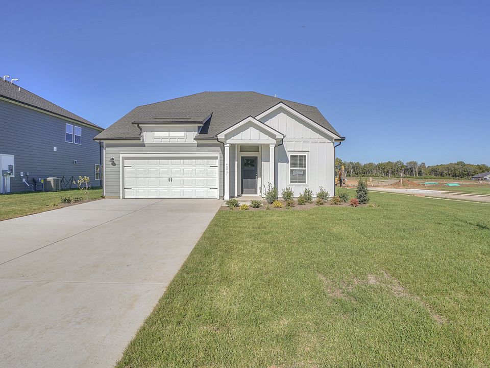 1st image of 6302 Gladstone Ln Lot 25