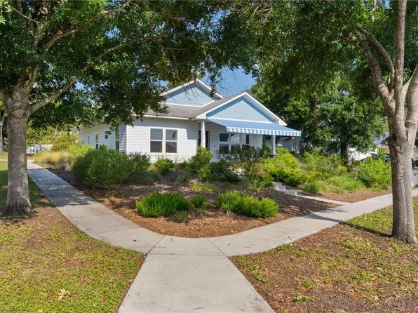 1013 Lake Elsie Dr, Tavares, FL 32778