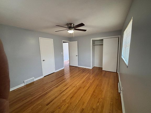 Bed room 1