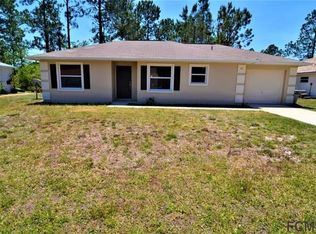32 Pine Hill Ln, Palm Coast, FL 32164
