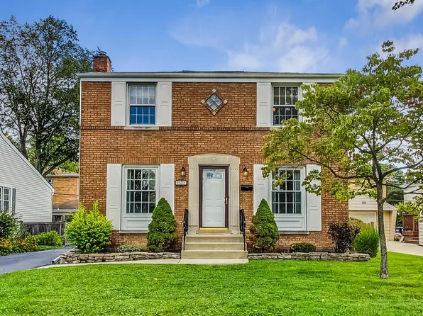 823 Homestead Rd, La Grange Park, IL 60526