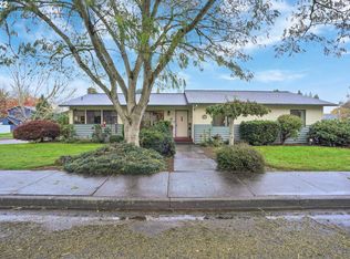 875 NW Ash St, McMinnville, OR