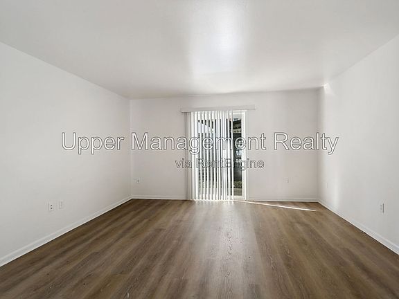 3rd image of 1632 4th St APT 1