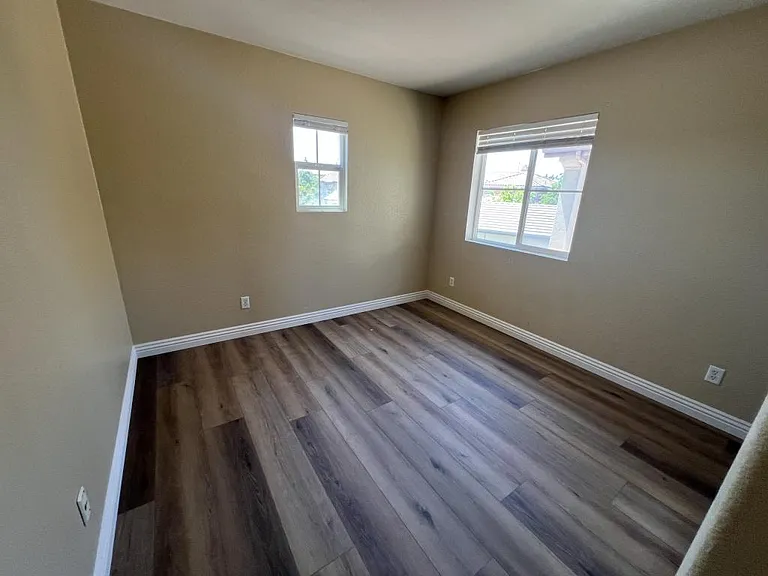 42526 Devant Cir — Photo 54