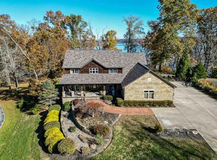 2753 E Pedigo Bay Dr, Bloomington, IN 47401