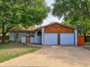 1900 Dauphine Cv, Austin, TX 78727