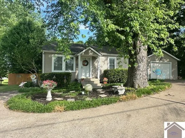 3944 Old Mayfield Rd, Paducah, KY 42003