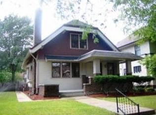 2425 N Grant Blvd, Milwaukee, WI 53210