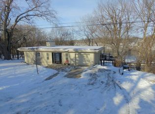 1500 Palisades Dr, Appleton, WI 54915
