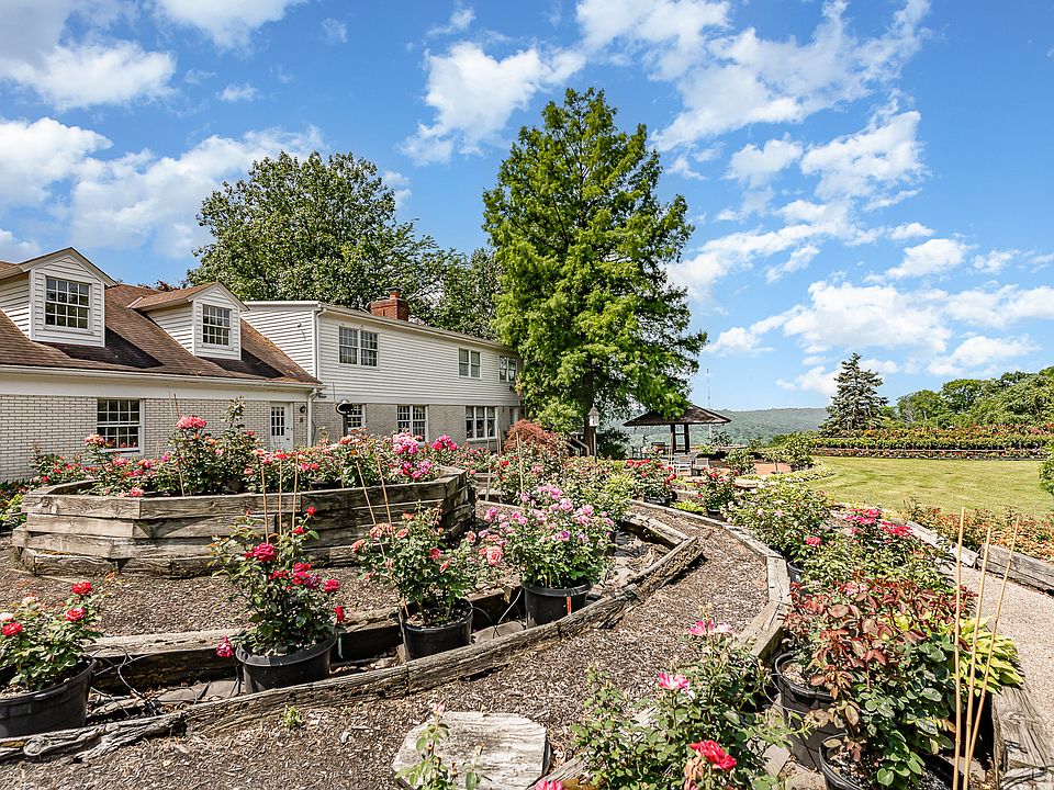 5584 Palisades Dr, Cincinnati, OH 45238 Zillow