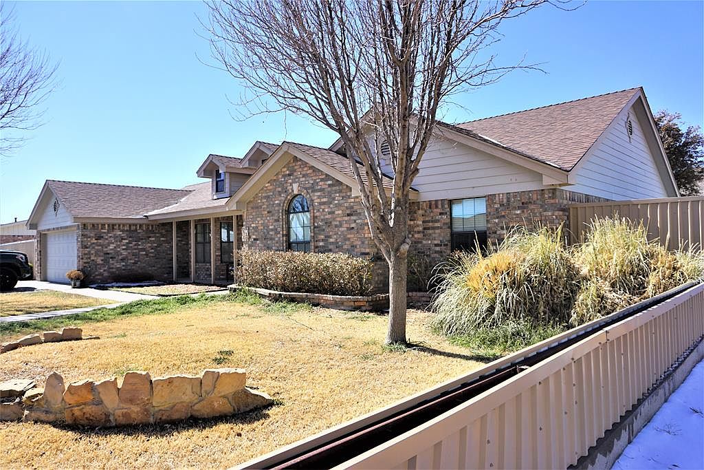 310 S Sage St Fort Stockton Tx 79735 Mls 50037132 Zillow