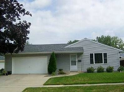 1st image of 1324 Sylvester St