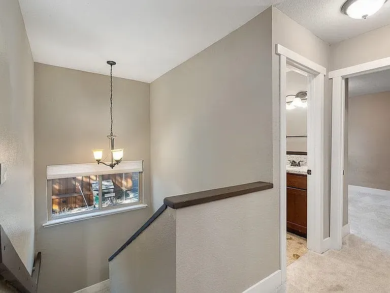 12837 Northwoods Blvd — Photo 9