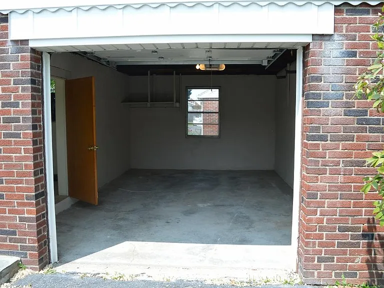 1200 Easton Rd — Photo 14