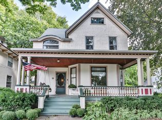 15 Rugby Pl, Elgin, IL 60120