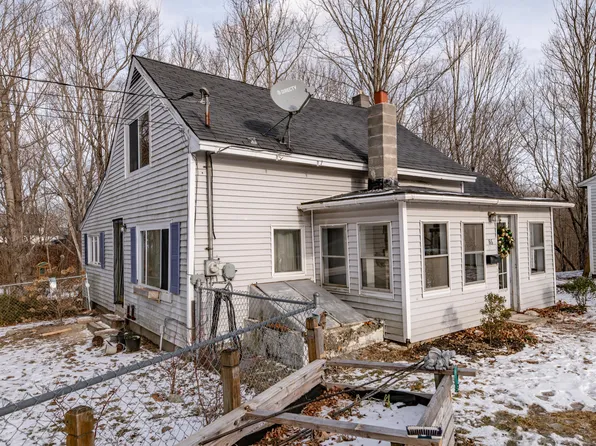 86 Sheldon Street, Farmingdale, ME 04344