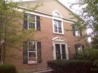 5899 Parenham Way, Alexandria, VA 22310