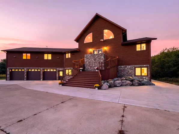 897 207th Street, Dresser, WI 54009