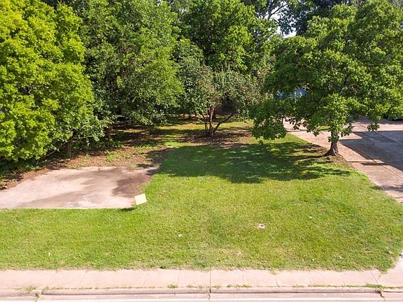 5th image of 1119 Kings Hwy