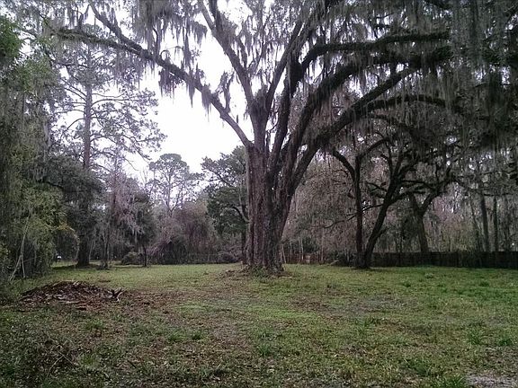 3rd image of 9465 County Road 13 N
