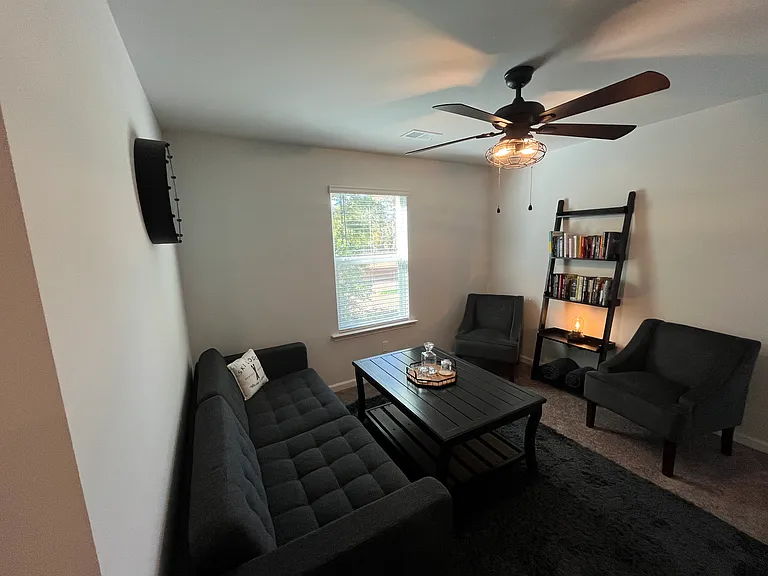 3093 Grinnell St — Photo 22