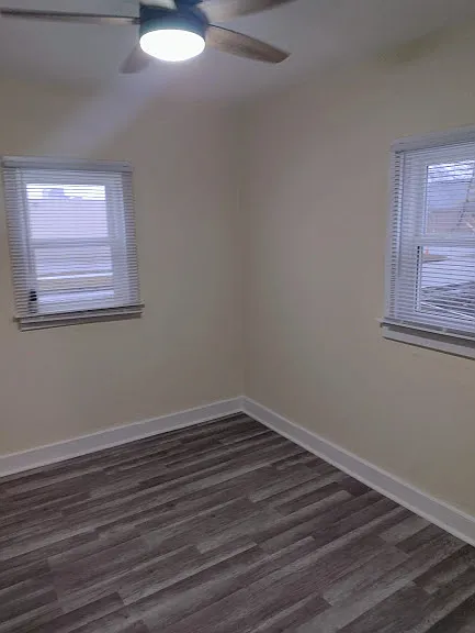 143 S Hallett Ave — Photo 10