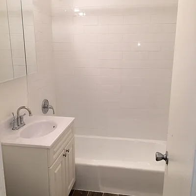 Rented by CSE Realty LLC | media 2