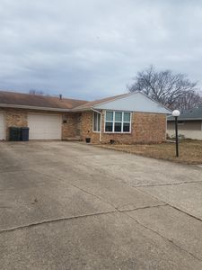 2303 S Lynn St, Urbana, IL, 61801