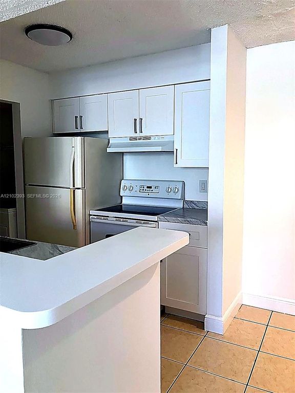 1263 SW 46th Ave APT 2105, photo 4