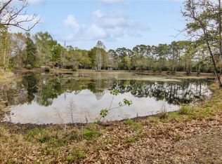 18207 Lark Ln, Conroe, TX 77384