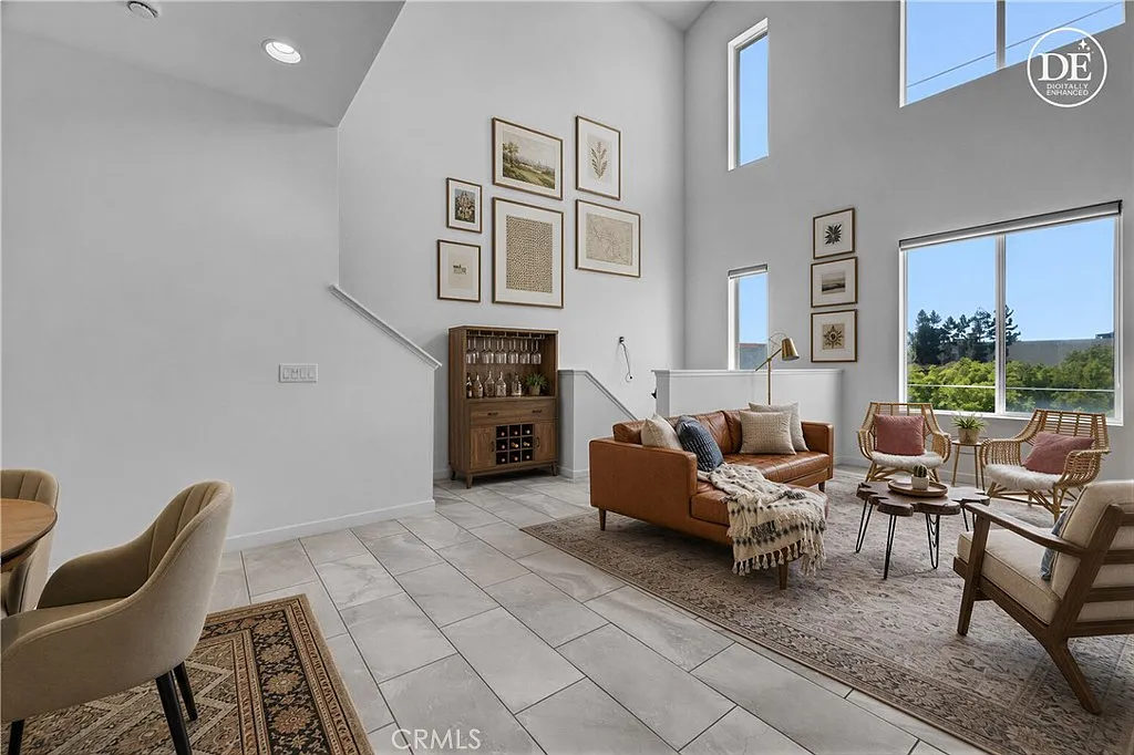 1 bed, 1.5 bath, 1426 sqft, $3,750 — Photo 1