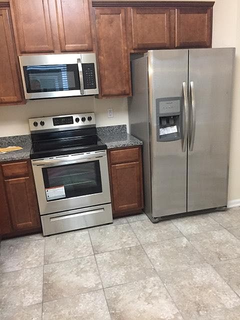 1st image of 798 Servia Dr